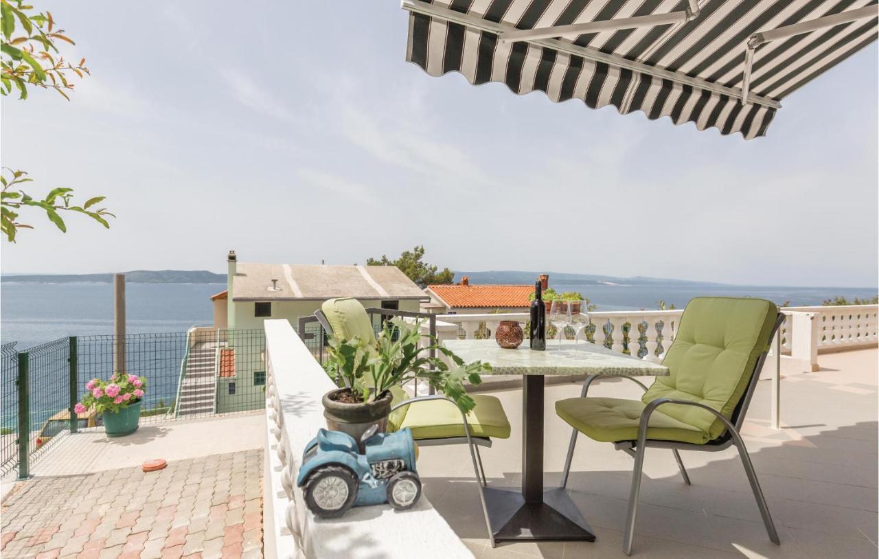 Lovely Apartment In Brela With House Sea View Dış mekan fotoğraf